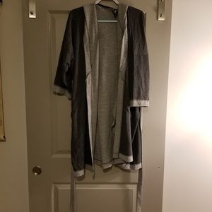 Torrid bath robe